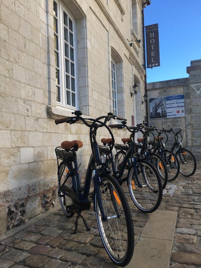 Hotel Jean De Bruges Saint-Riquier Exterior foto